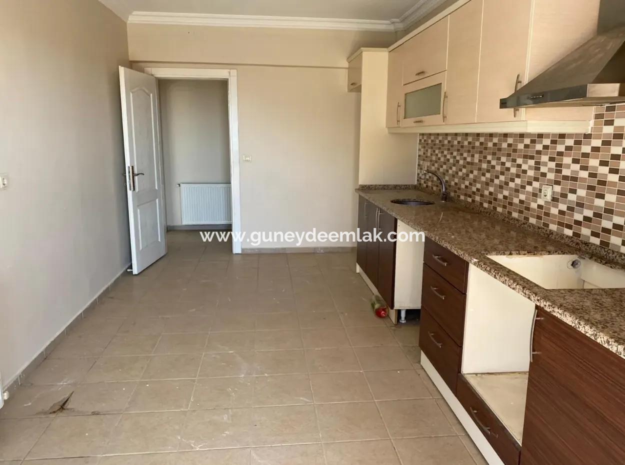 Ortaca 200 M2 Luxus-Heizwohnung Zu Verkaufen