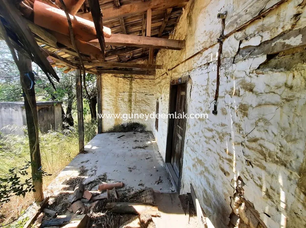 725 M2 Zoning Land Und Dorfhaus Zu Verkaufen In Mugla Ula Ataköy