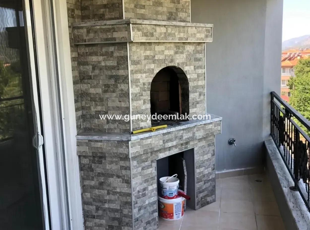 Oriya Zum Verkauf Luxus-Wohnung