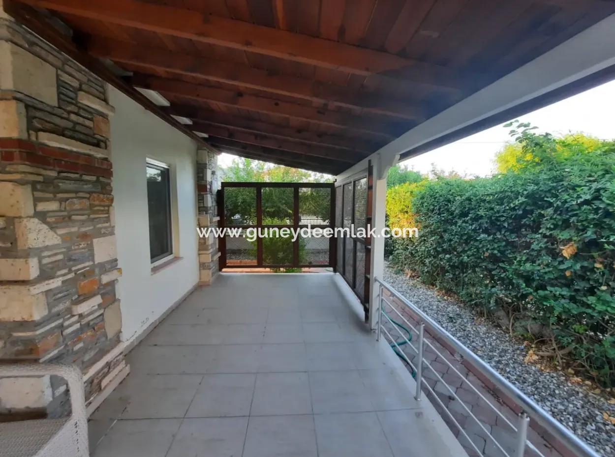 Mugla Ortaca Dalyan Schwimmbad 2+ 1 Freistehende Villen Zu Verkaufen