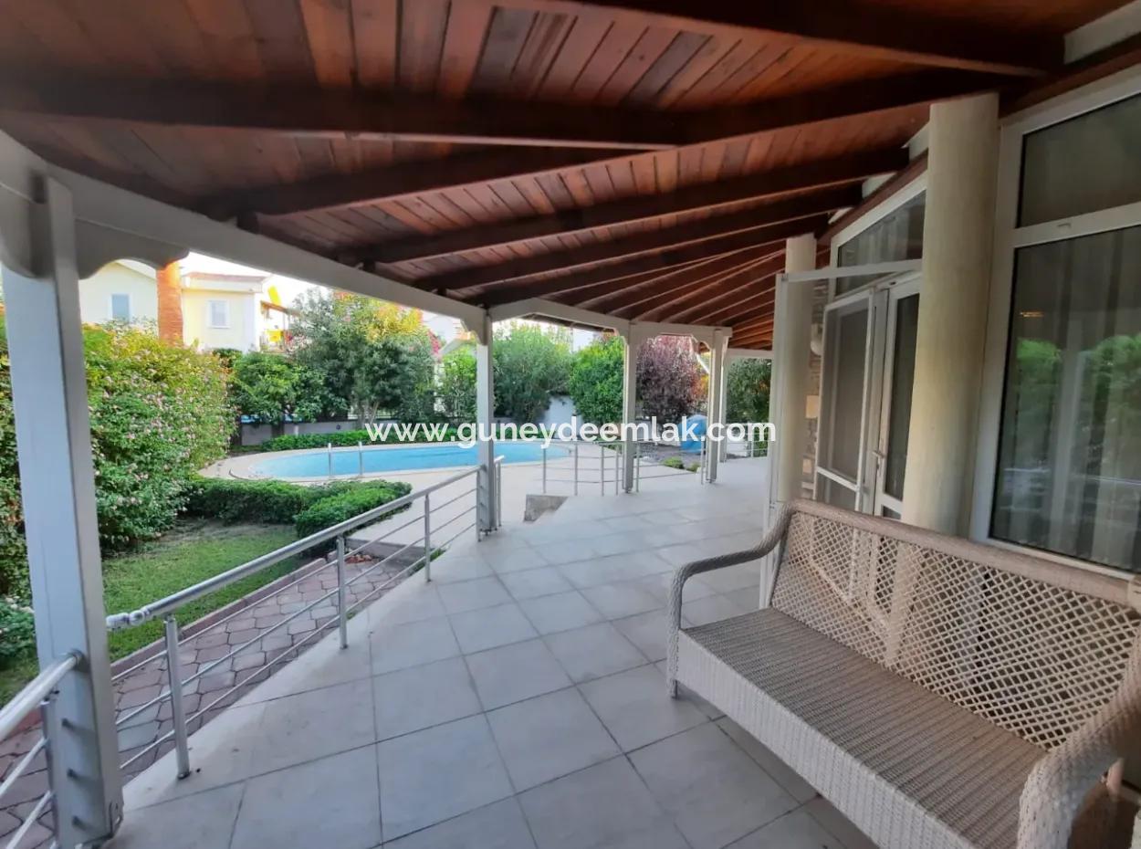 Mugla Ortaca Dalyan Schwimmbad 2+ 1 Freistehende Villen Zu Verkaufen