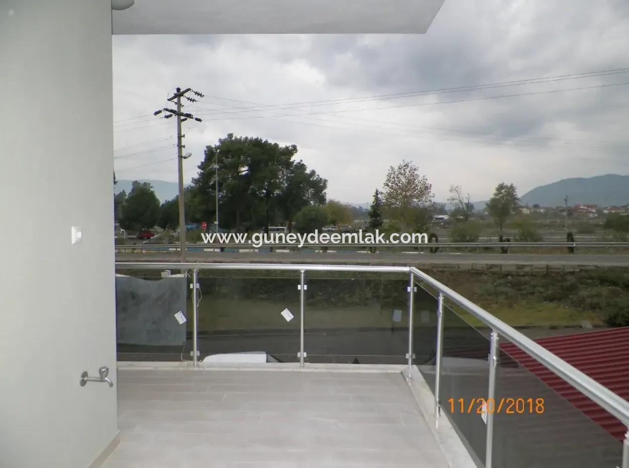 Duplex-Penthouse Zum Verkauf In Köyceğiz Null