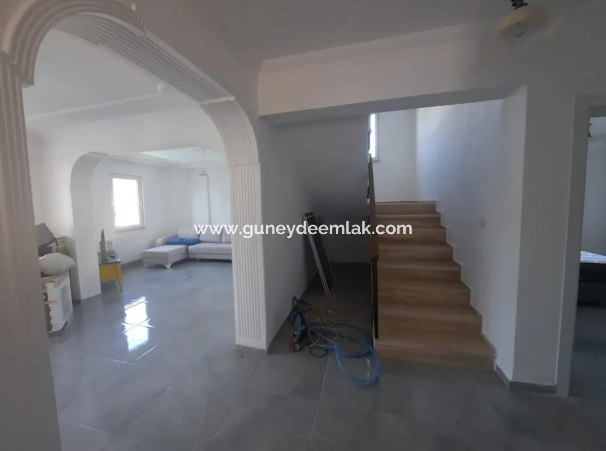 Köyceğizde In Der Nähe Des Sees Schwimmbad, Möbliert, 7 1 Freistehendes Triplex Zu Vermieten Bis Mai