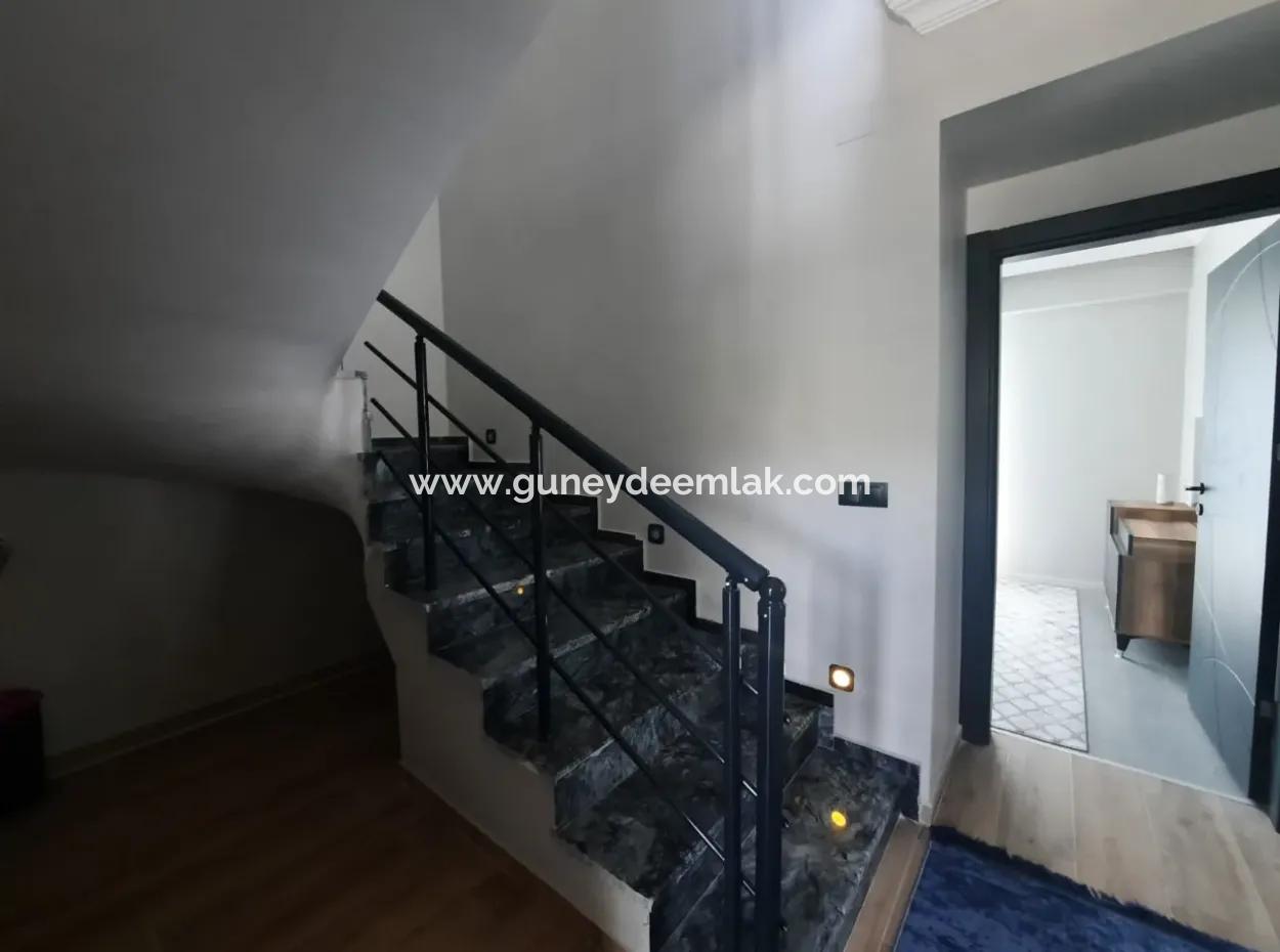 Zu Verkaufen Auf 290 M2 Grundstück In Ortaca Çaylı, Mit Swimmingpool, Möbliert, 4 1 Zero Duplex