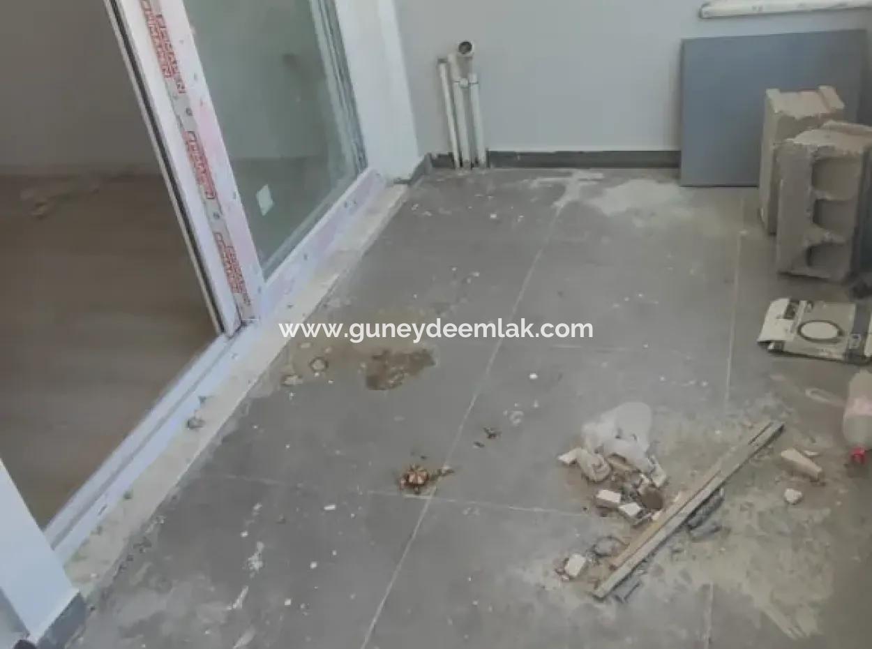 2 1 Wohnung Zum Verkauf In Karaburunda Komplex Mit Pool