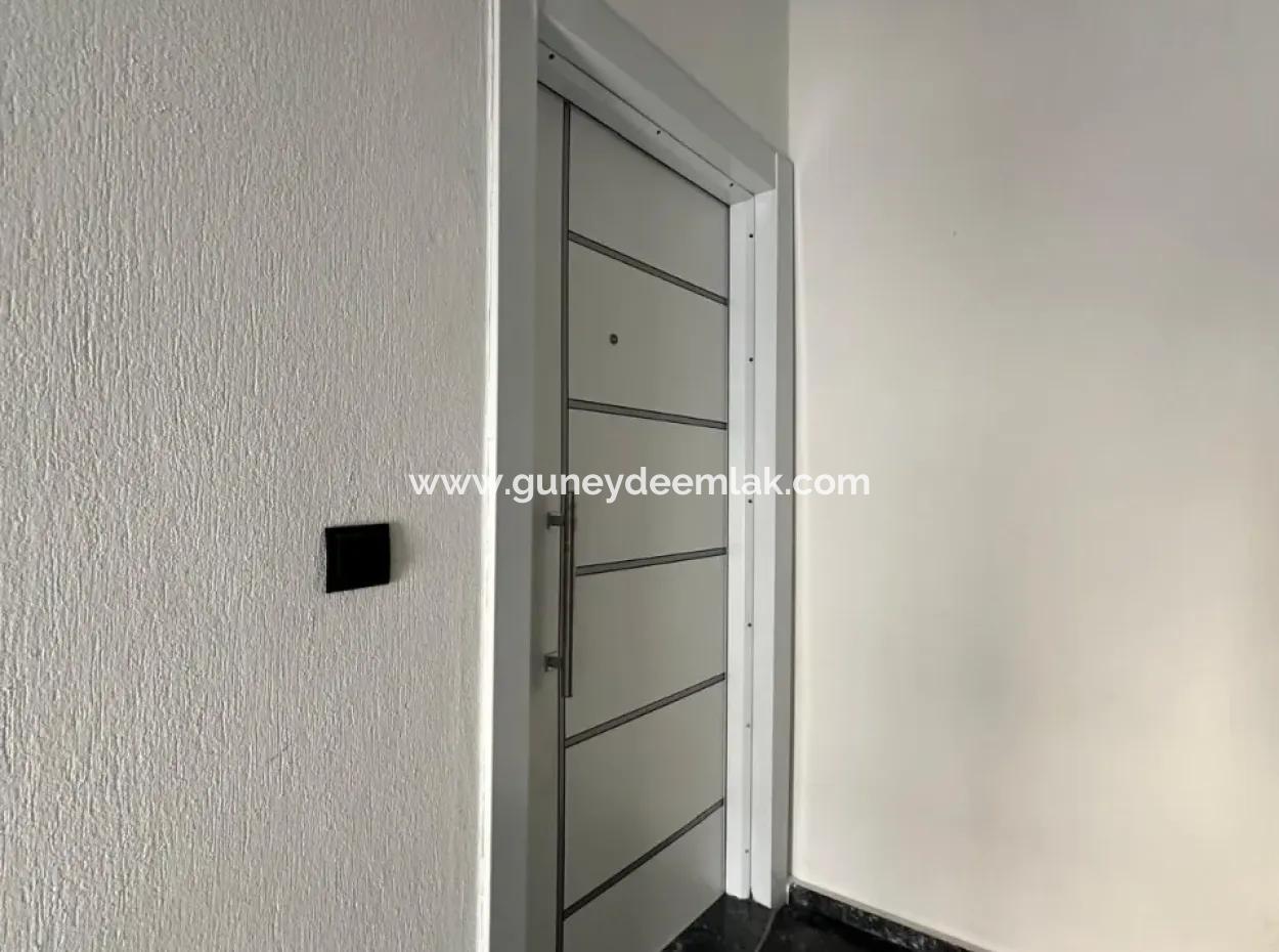 Ortaca Karaburunda 2 1 3. Stock Wohnung Zu Verkaufen