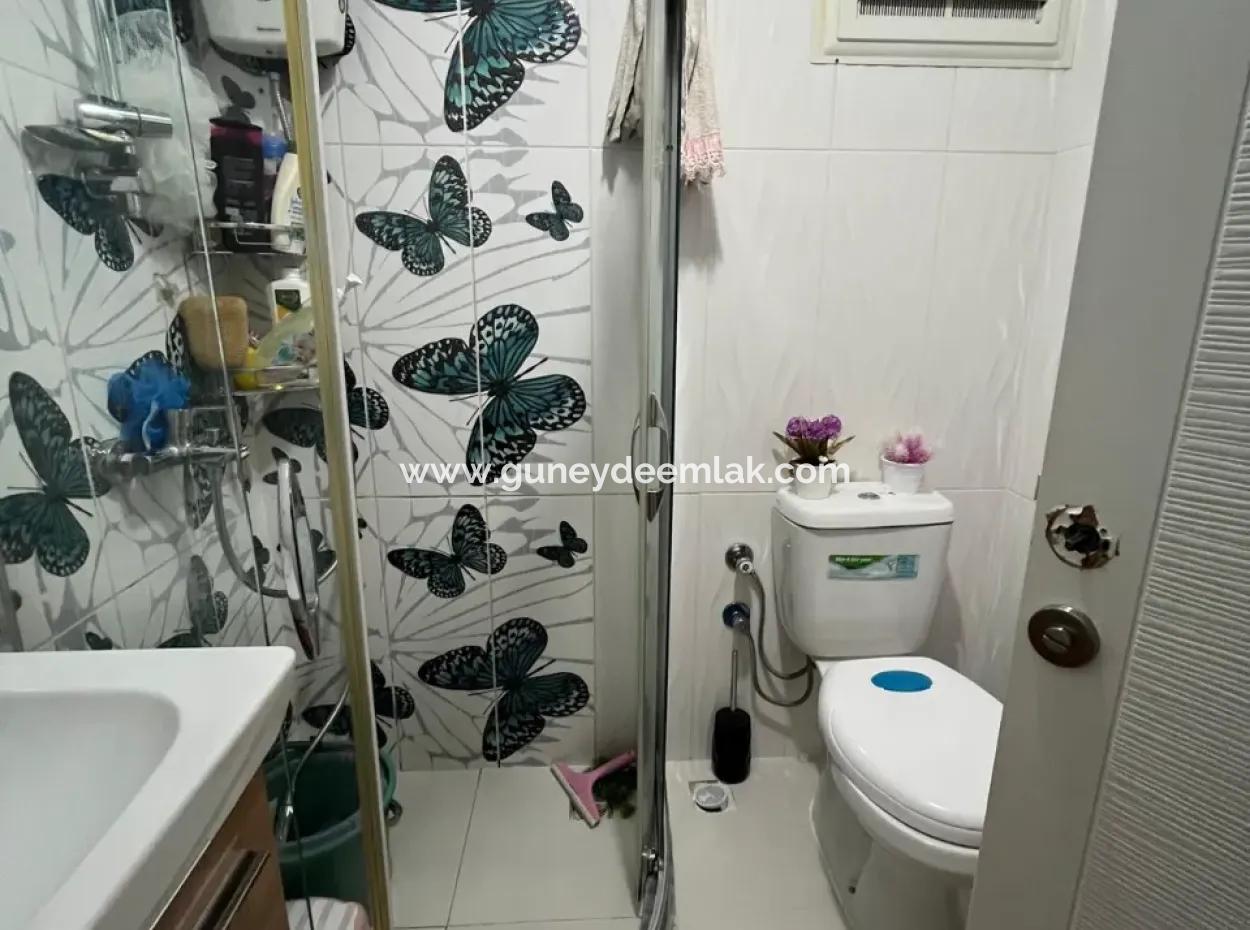 2 1 Wohnung Im 2. Stock Zum Verkauf In Cumhuriyet