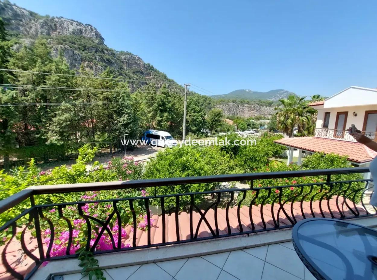 Unabhängige 2 1 Maisonette Zum Verkauf In Einem 4-Villen-Grundstück Mit Pool In Der Nähe Des Kanals In Muğla Dalyan