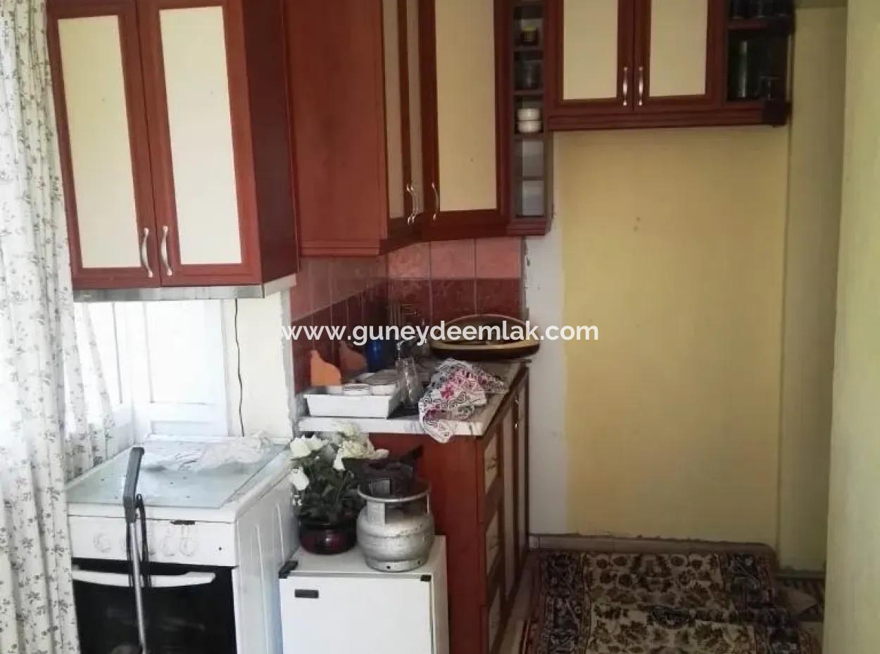 Er Absolvierte Seine Ausbildung An Koycegiz-See-Ansicht-Startseite Für Verkauf