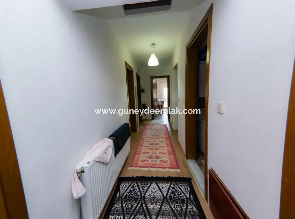 Zu Verkaufen In Mugla Ula Kızılağaç 104M2 Haus Zu Verkaufen Auf 520 M2 Freistehendem Grundstück