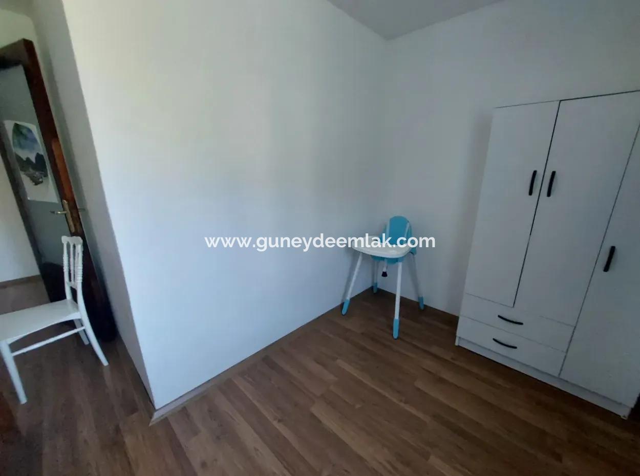 Auf 400 M2 Grundstück In Ortaca Okçular, 100 M2 2 1 Freistehendes Möbliertes Haus Mit Schwimmbad Zu Vermieten