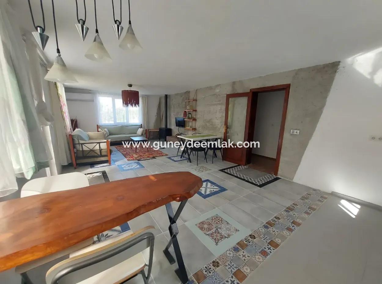 Auf 400 M2 Grundstück In Ortaca Okçular, 100 M2 2 1 Freistehendes Möbliertes Haus Mit Schwimmbad Zu Vermieten