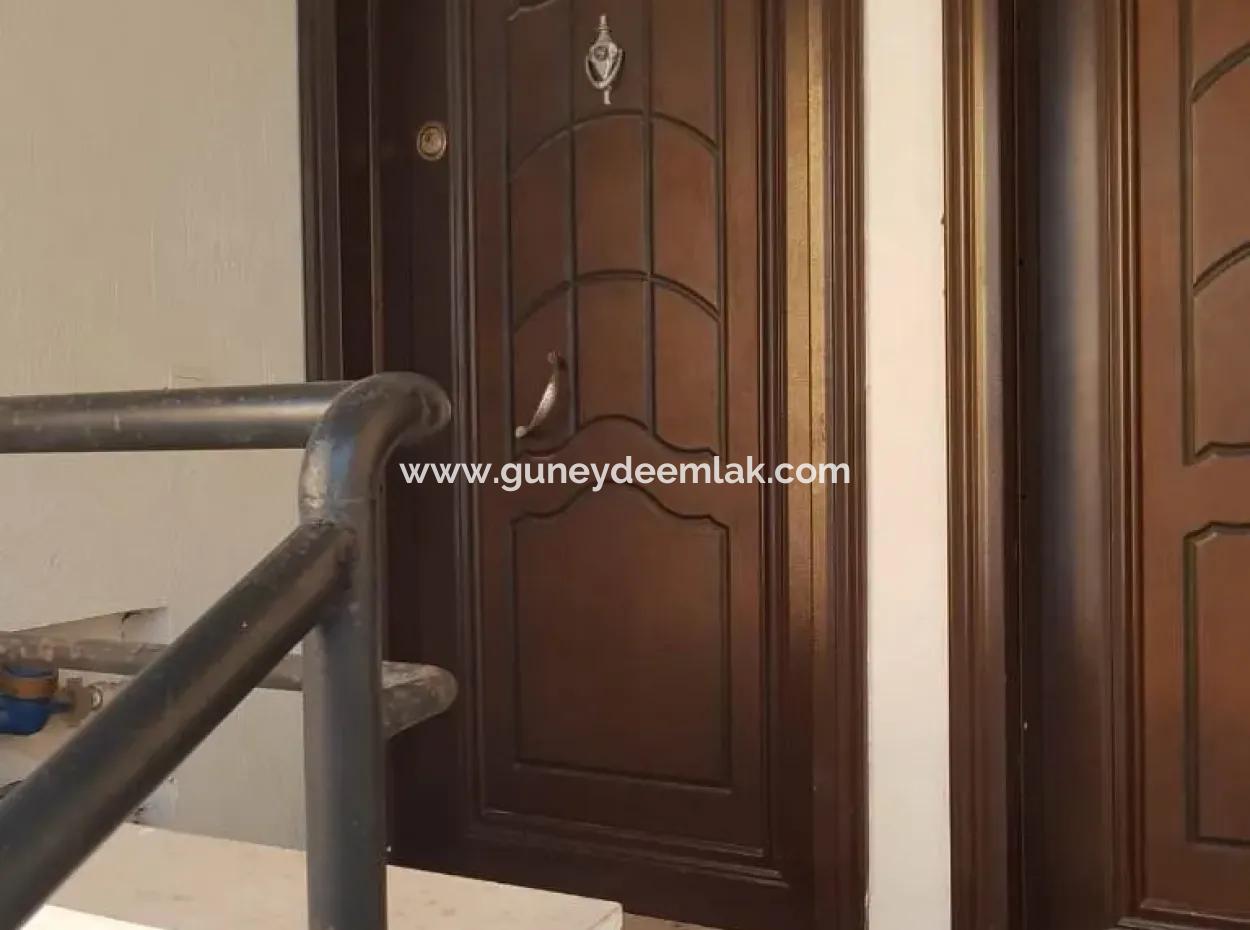 Schnäppchen-Duplex-Penthouse Zum Verkauf In Antalya Nov Ta