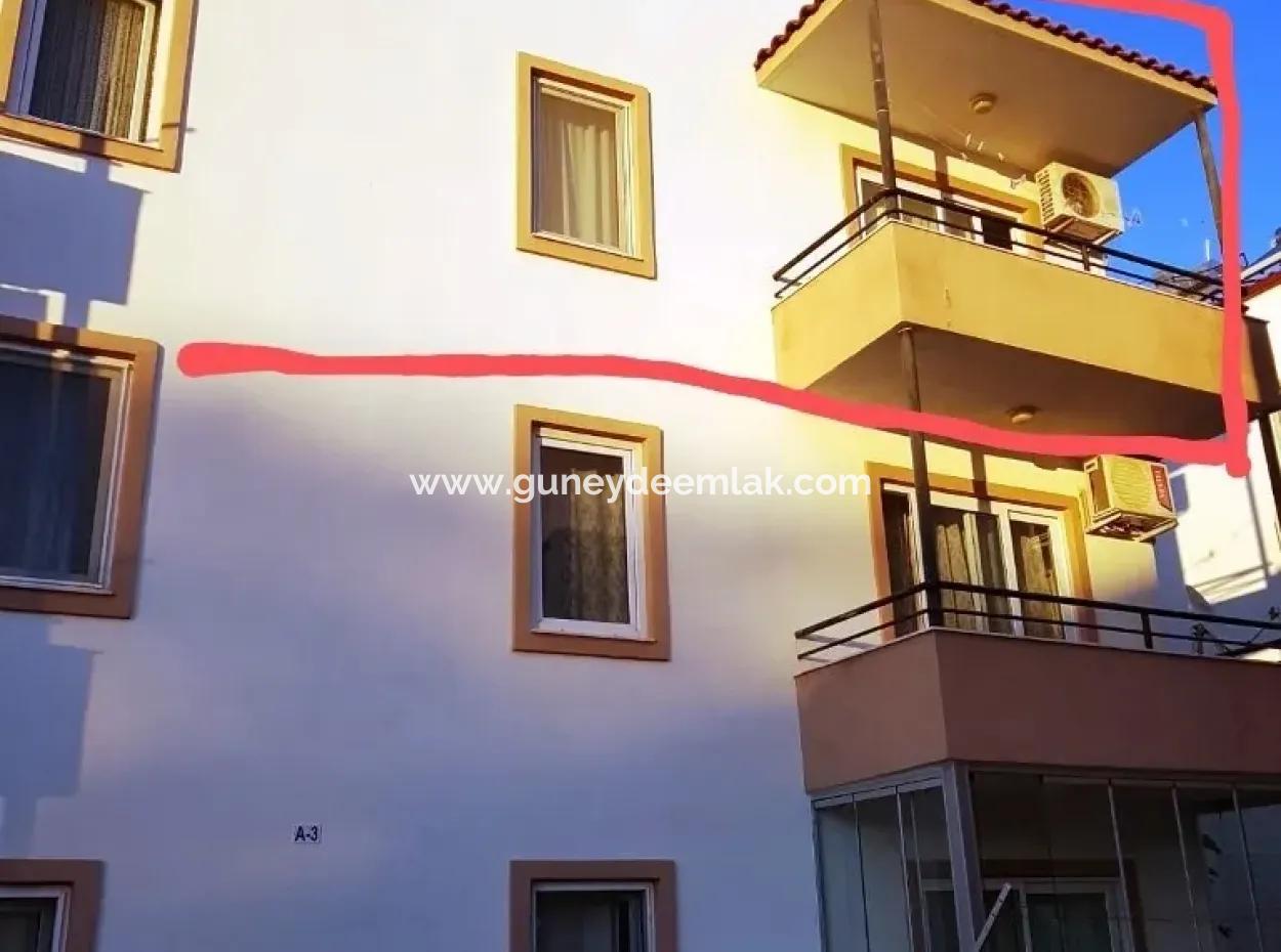 Schnäppchen-Duplex-Penthouse Zum Verkauf In Antalya Nov Ta