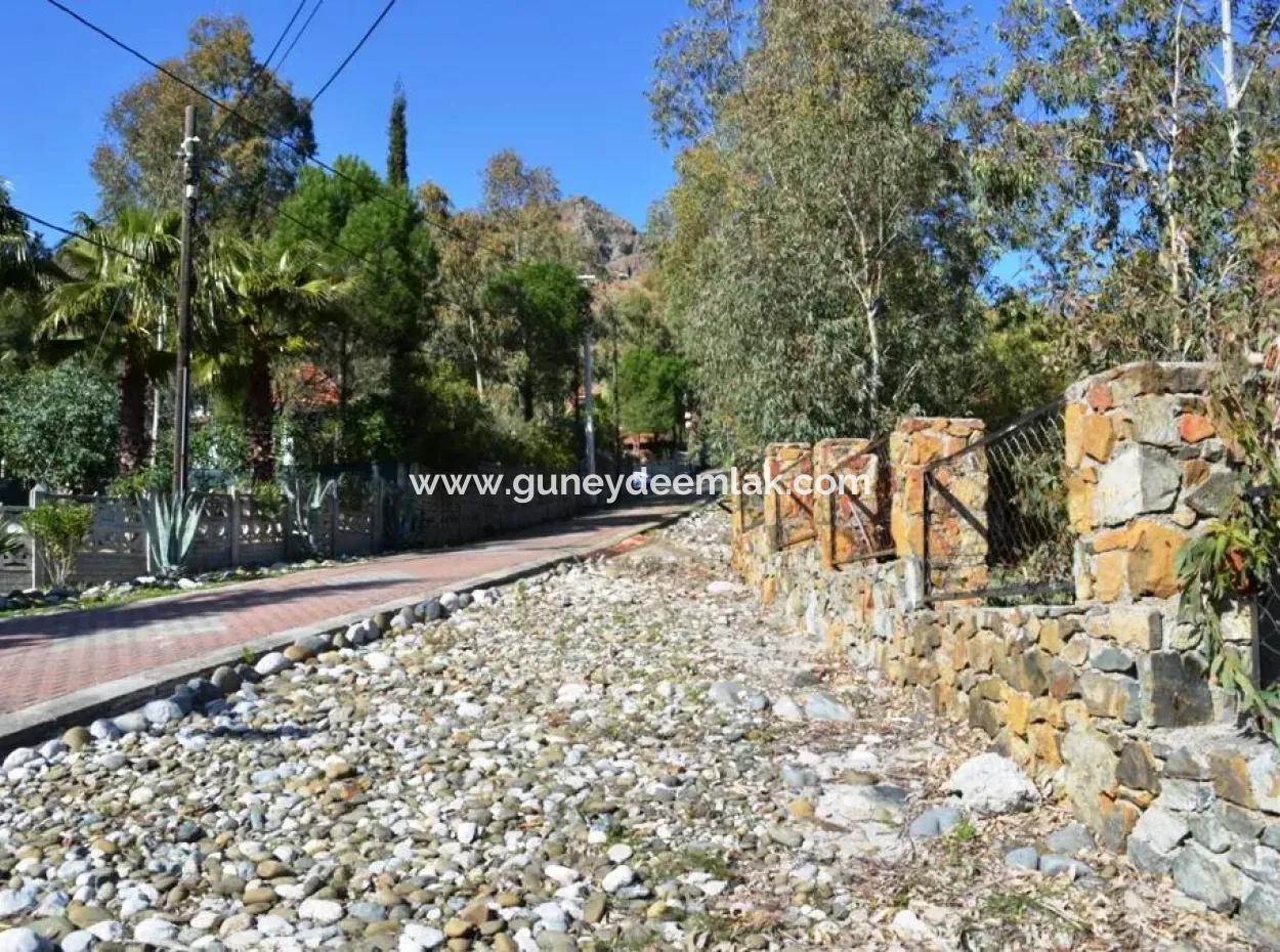 6 165 M2, 18 Villen Zoniertes Land, Das Für Den Massenwohnungsbau In Dalaman Geeignet Ist, Werden Im Gegenzug Für Stockwerke Vergeben