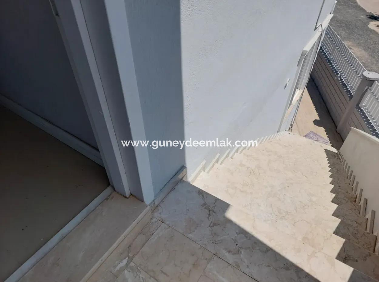 Auf Einem 500 M2 Großen Freistehenden Grundstück In Muğla Dalyan Stehen 2 Möblierte Wohnungen Von 220 M2 Zur Miete