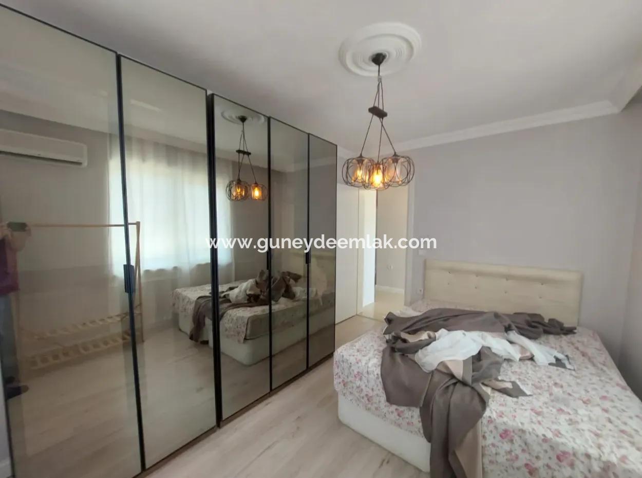 Auf Einem 500 M2 Großen Freistehenden Grundstück In Muğla Dalyan Stehen 2 Möblierte Wohnungen Von 220 M2 Zur Miete