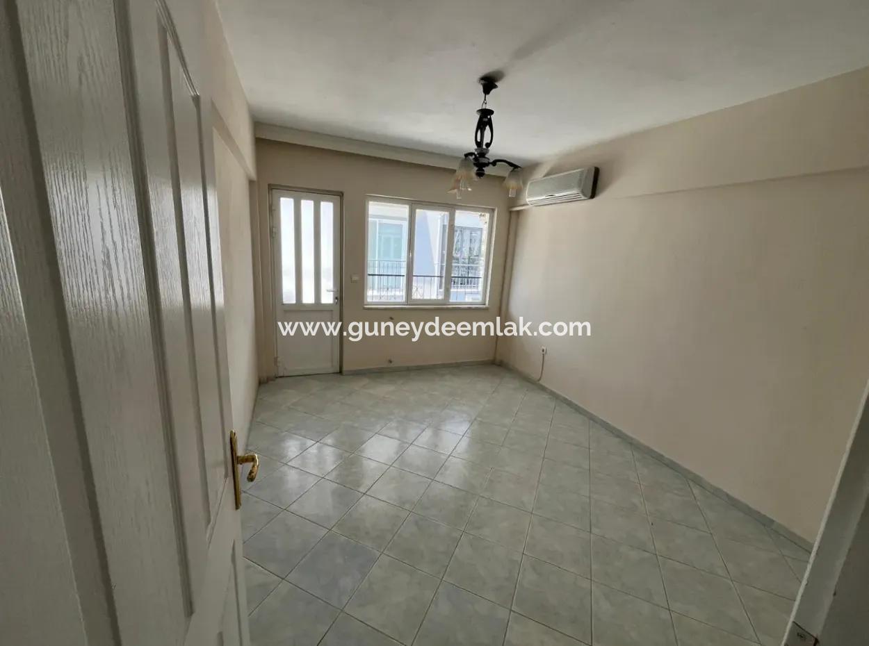 Ortaca Yerbelende 3 1 Geschlossene Küche Wohnung Zu Vermieten