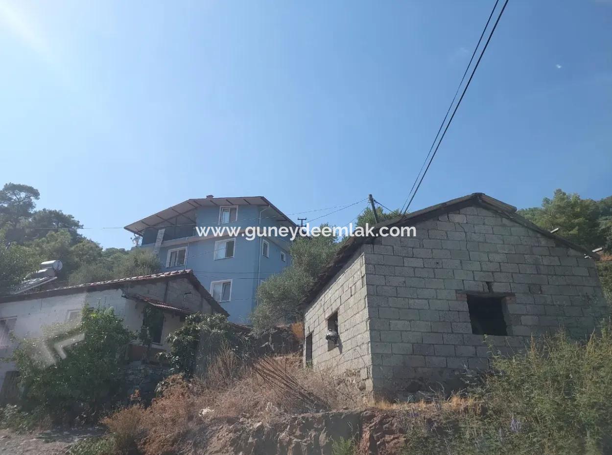 485 M² Zoniertes Grundstück Zum Verkauf In Muğla Ortaca Sarigerme Center – Dorfhaus Mit Lager