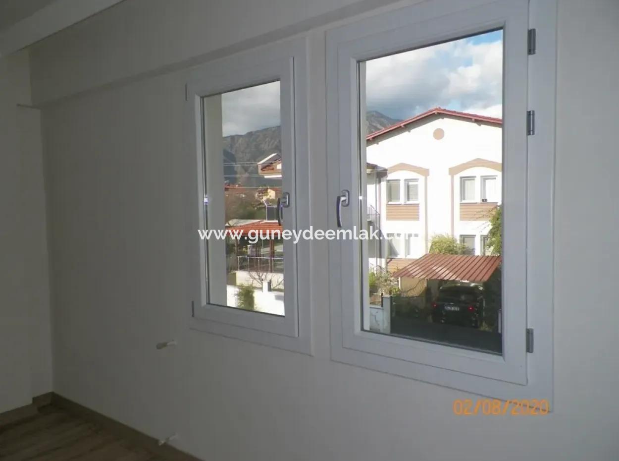 Luxus-Duplex Zum Verkauf In Köyceğiz Null