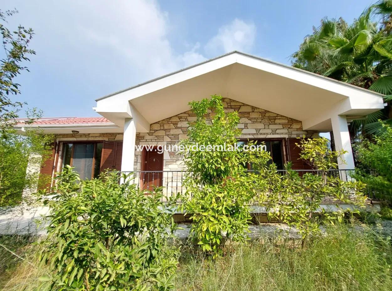 Häuser Auf 3.500 M² Land, Geeignet Für Touristische Investitionen In Muğla Dalyan Zum Verkauf