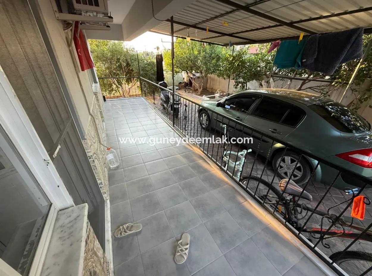 Ein Freistehendes 2,5-Stöckiges Gebäude An Der Dalyan-Straße In Ortacada Steht Zum Verkauf.