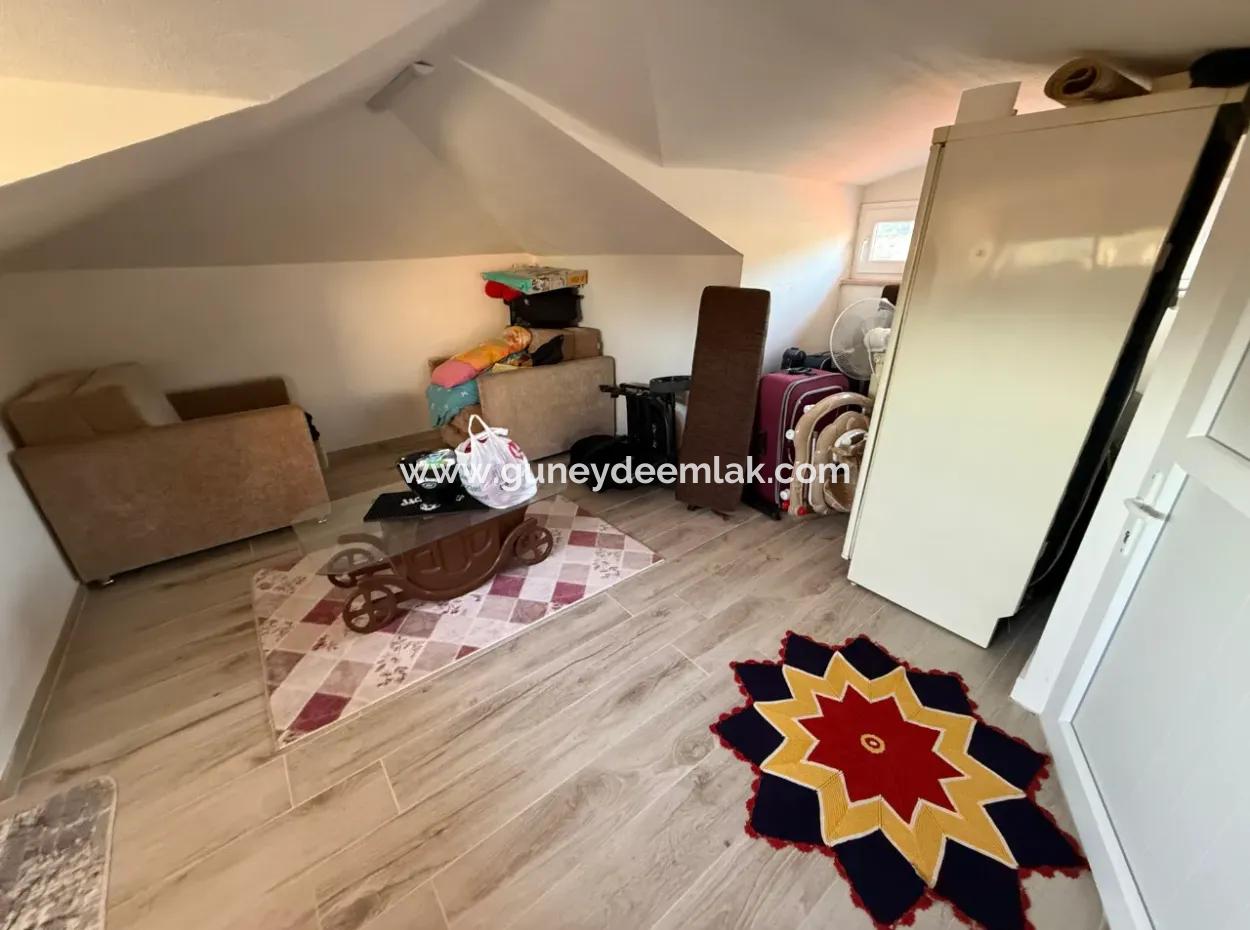 Ein Freistehendes 2,5-Stöckiges Gebäude An Der Dalyan-Straße In Ortacada Steht Zum Verkauf.