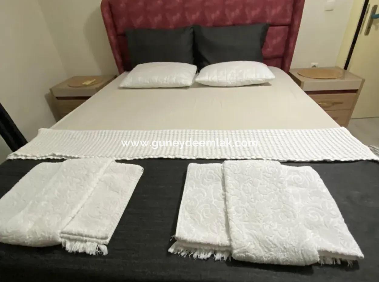 Ortaca Ekşiliyurt 2 1 Möblierte Wohnung Zur Miete Auf Einem Grundstück Von 700 M2 Mit Swimmingpool