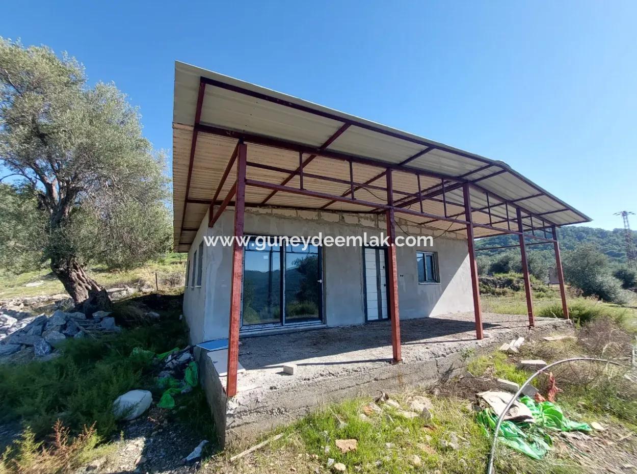 Auf 763 M2 Grundstück In Ortaca Gökbel, Rohbau 70 M2, 2 1 Fertighaus Zu Verkaufen