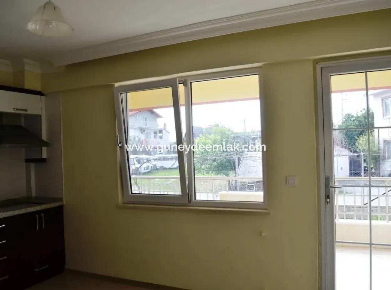 Oriya Einfamilienhaus-Mit Garten Wohnung Mieten In Zentrum