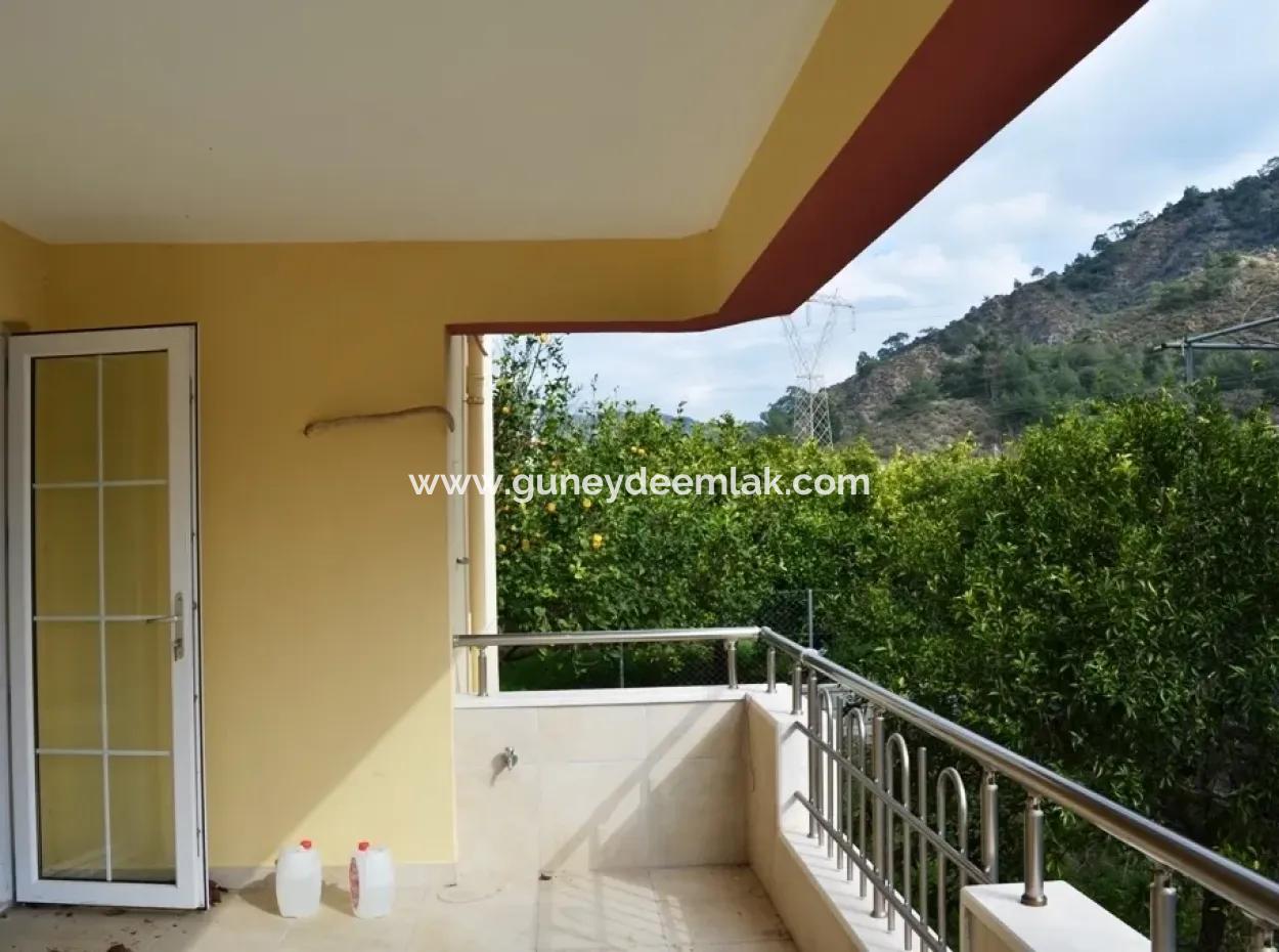 Oriya Einfamilienhaus-Mit Garten Wohnung Mieten In Zentrum