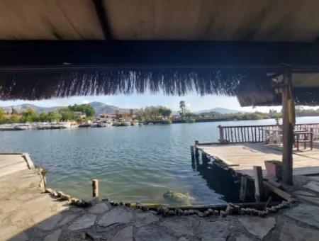 Köyceğiz Çandır Dalyan Canal Zero 865 M2 Haus Und Restaurant Zu Verkaufen