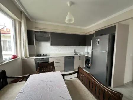 Ortacada 3 1 2. Stock, Geräumige, Nützliche Wohnung Zur Miete