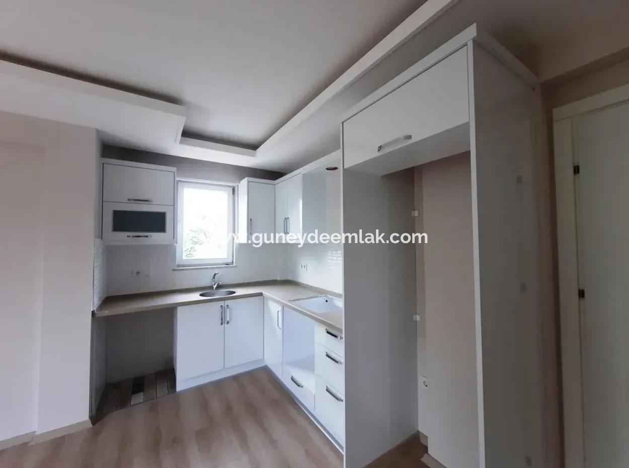 Ortaca Cumhuriyet Mah.de Rent Zero 3 1 Apartment