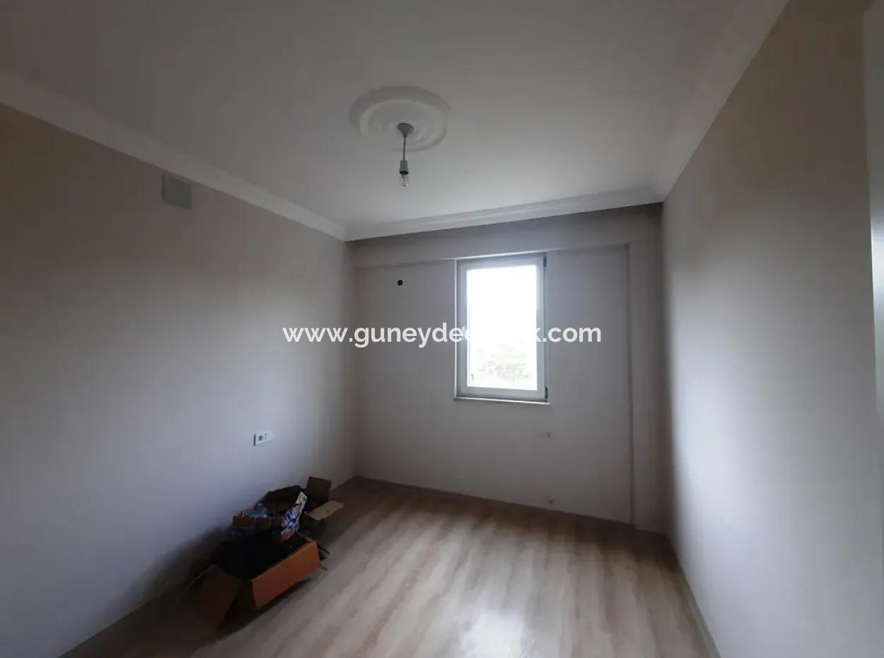 Ortaca Cumhuriyet Mah.de Rent Zero 3 1 Apartment