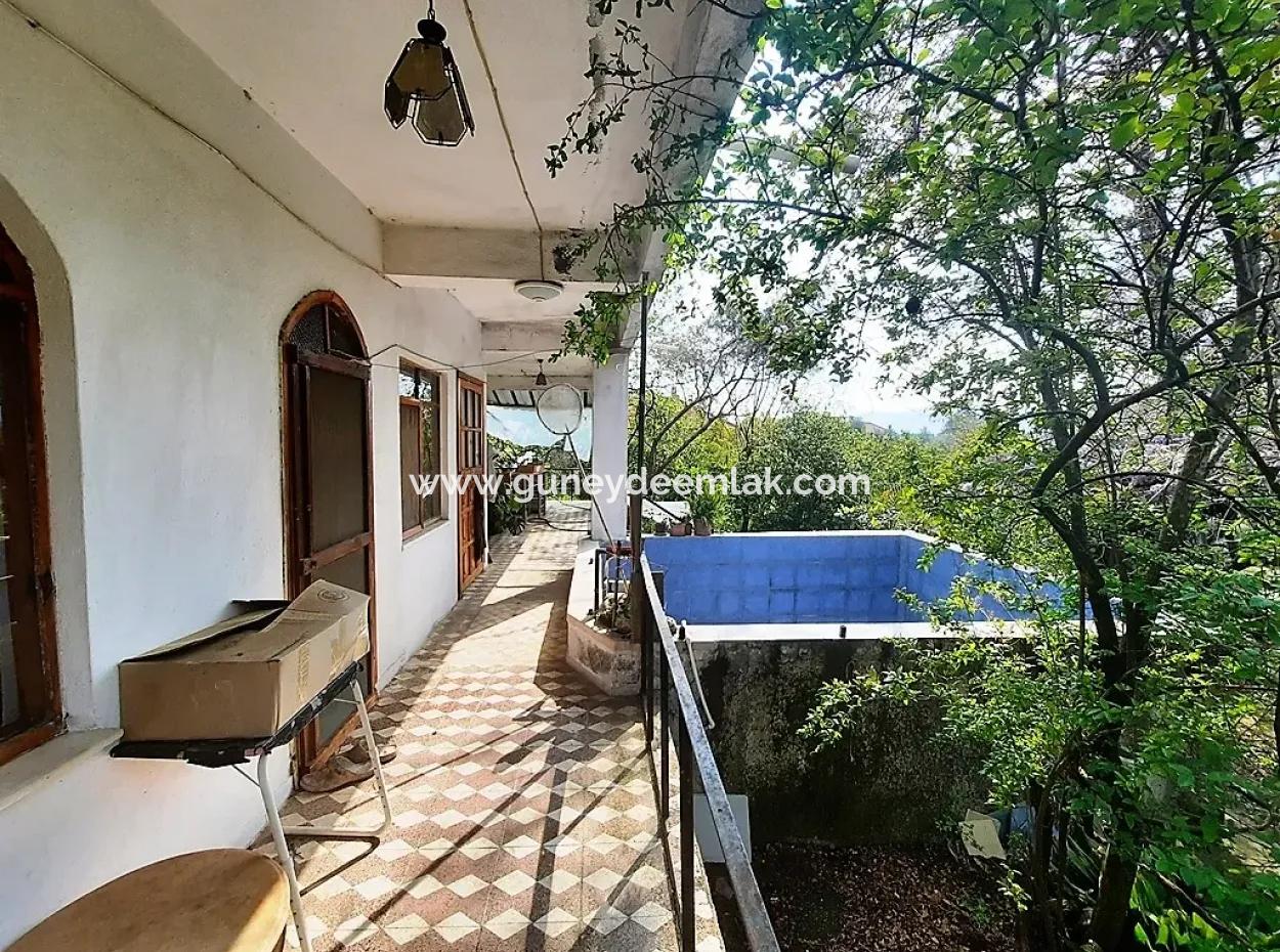 2-Storey House And Old Village House For Sale On 1532 M2 Plot In Köyceğiz Topar