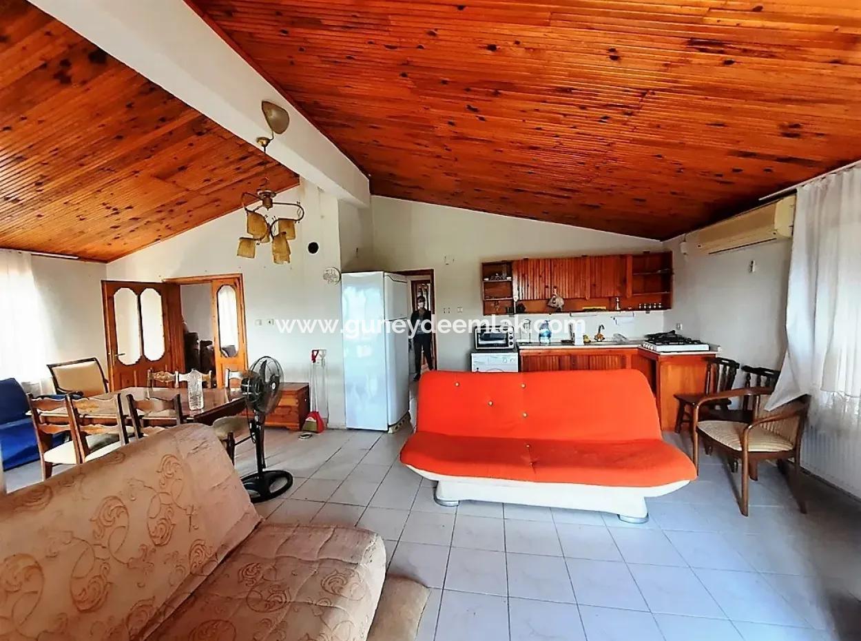 2-Storey House And Old Village House For Sale On 1532 M2 Plot In Köyceğiz Topar