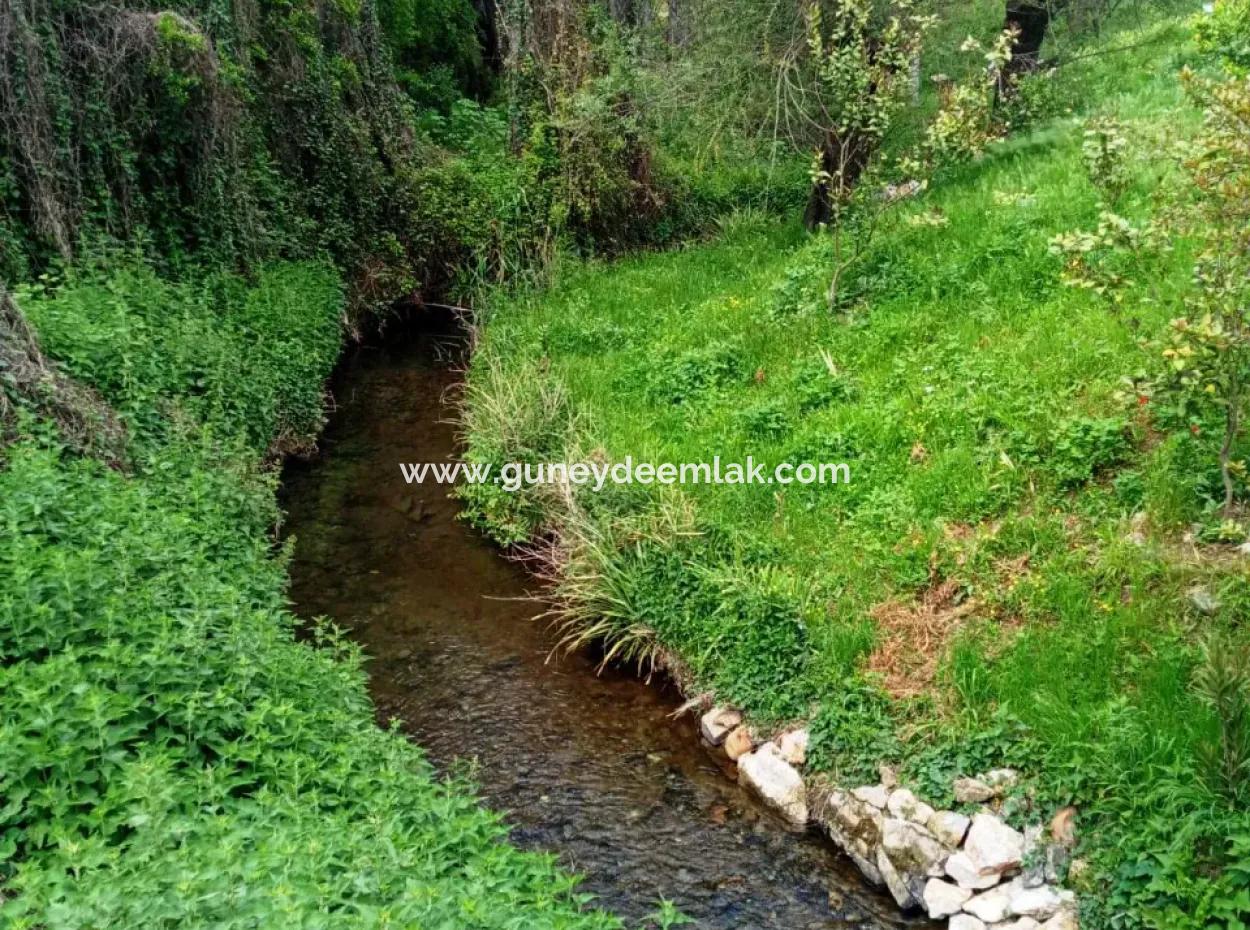 Mugla Köyceğiz In The Village Of Köyceğiz 1026 M2 Detached Land For Sale