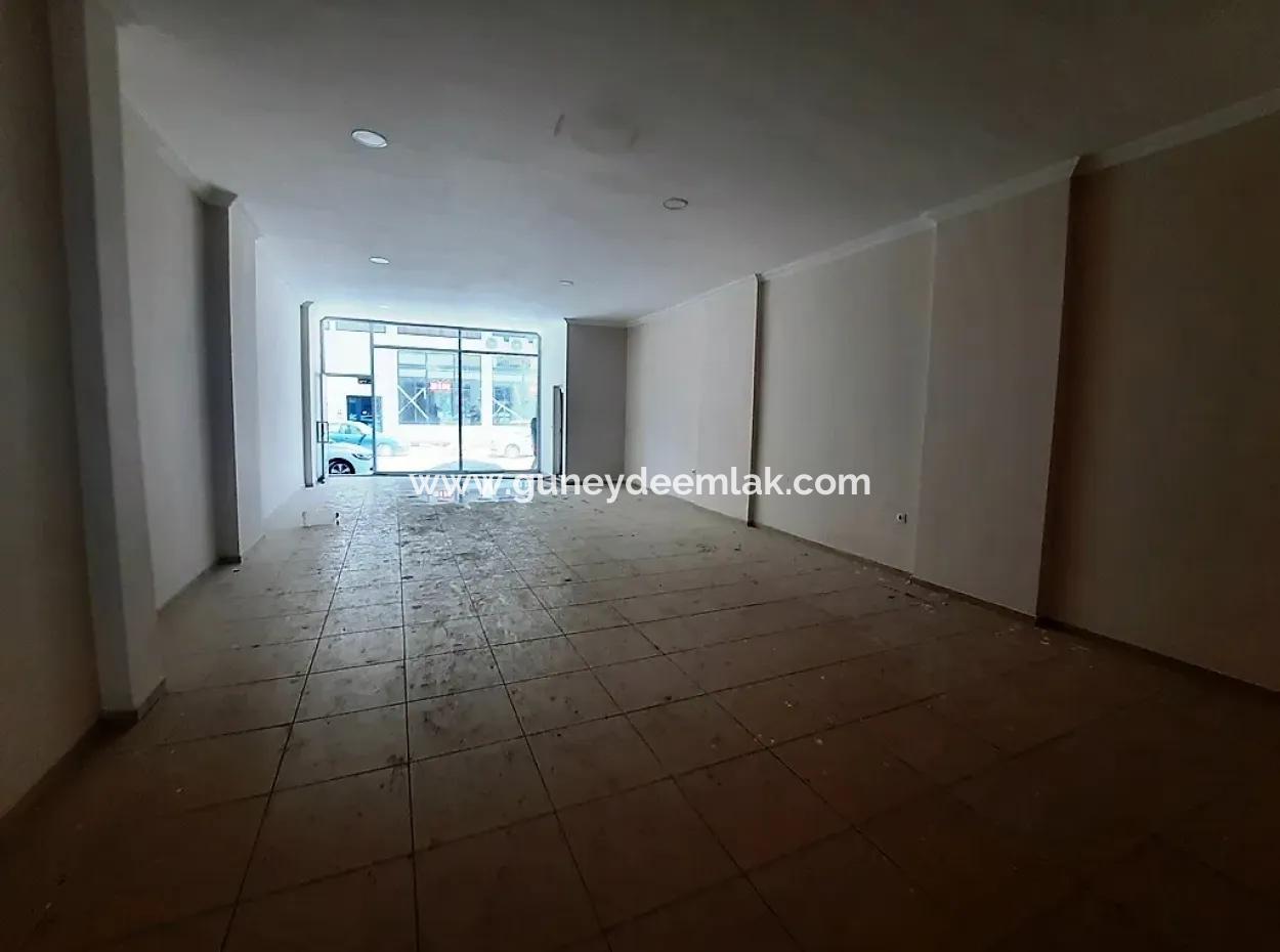 Mugla Ortaca Street 900 M2 Shop For Rent