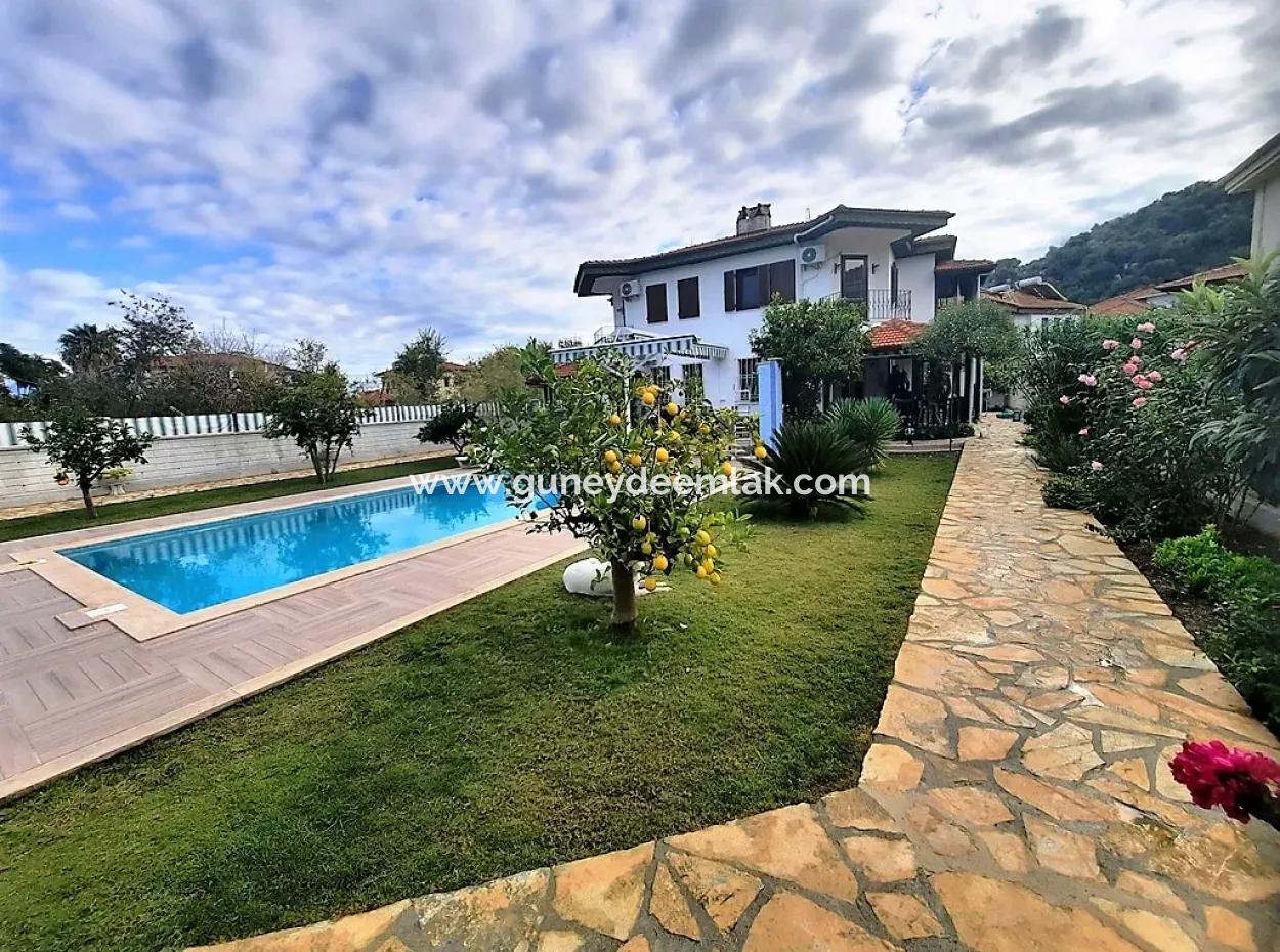 Mugla Dalyan 845 M2 Land 6+ 2 Villas With Swimming Pool For Sale