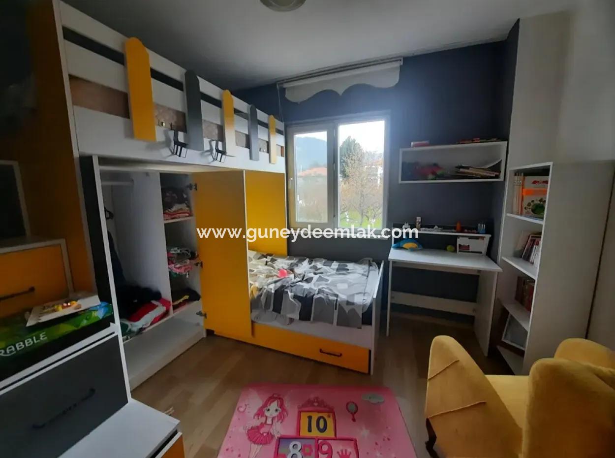 Villa With 200 M2 Lake View On 1700 M2 Land In Köyceğiz Zeytinalan Is For Sale