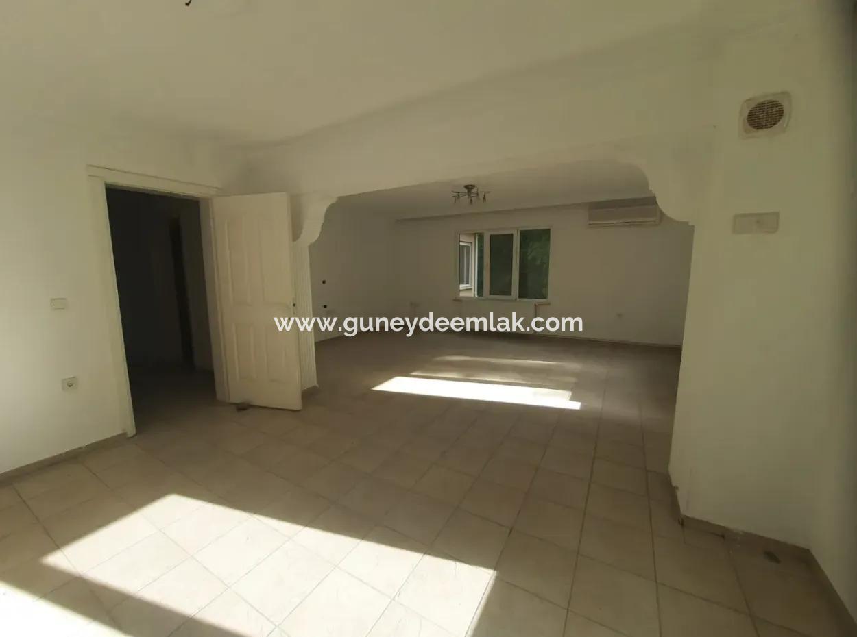 Mugla Dalyan 2 +1 Heating Spacious Apartment For Rent