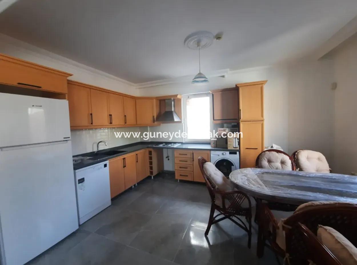 Köyceğizde Close To The Lake Swimming Pool, Furnished, 7 1 Detached Triplex For Rent Until May