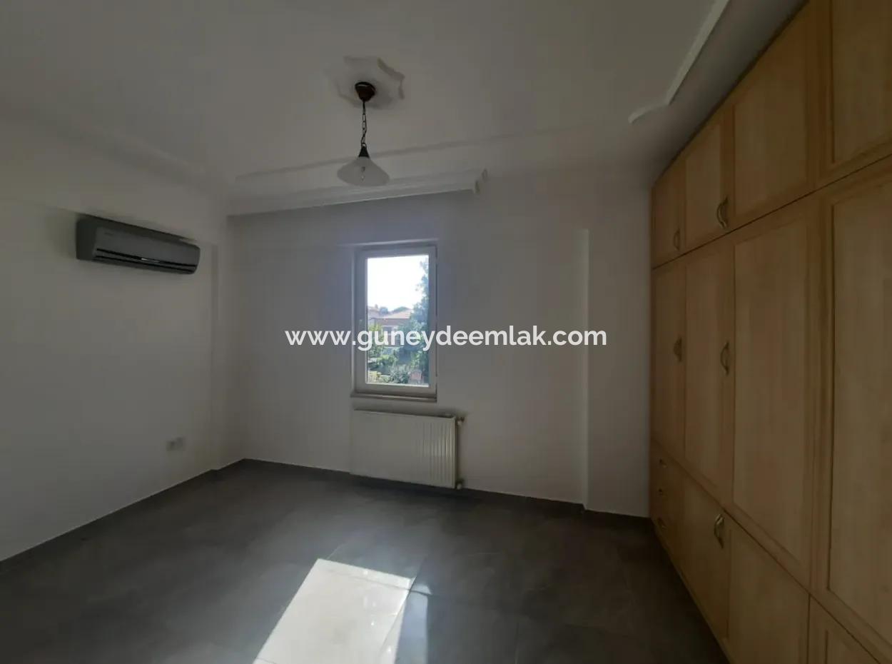Köyceğizde Close To The Lake Swimming Pool, Furnished, 7 1 Detached Triplex For Rent Until May