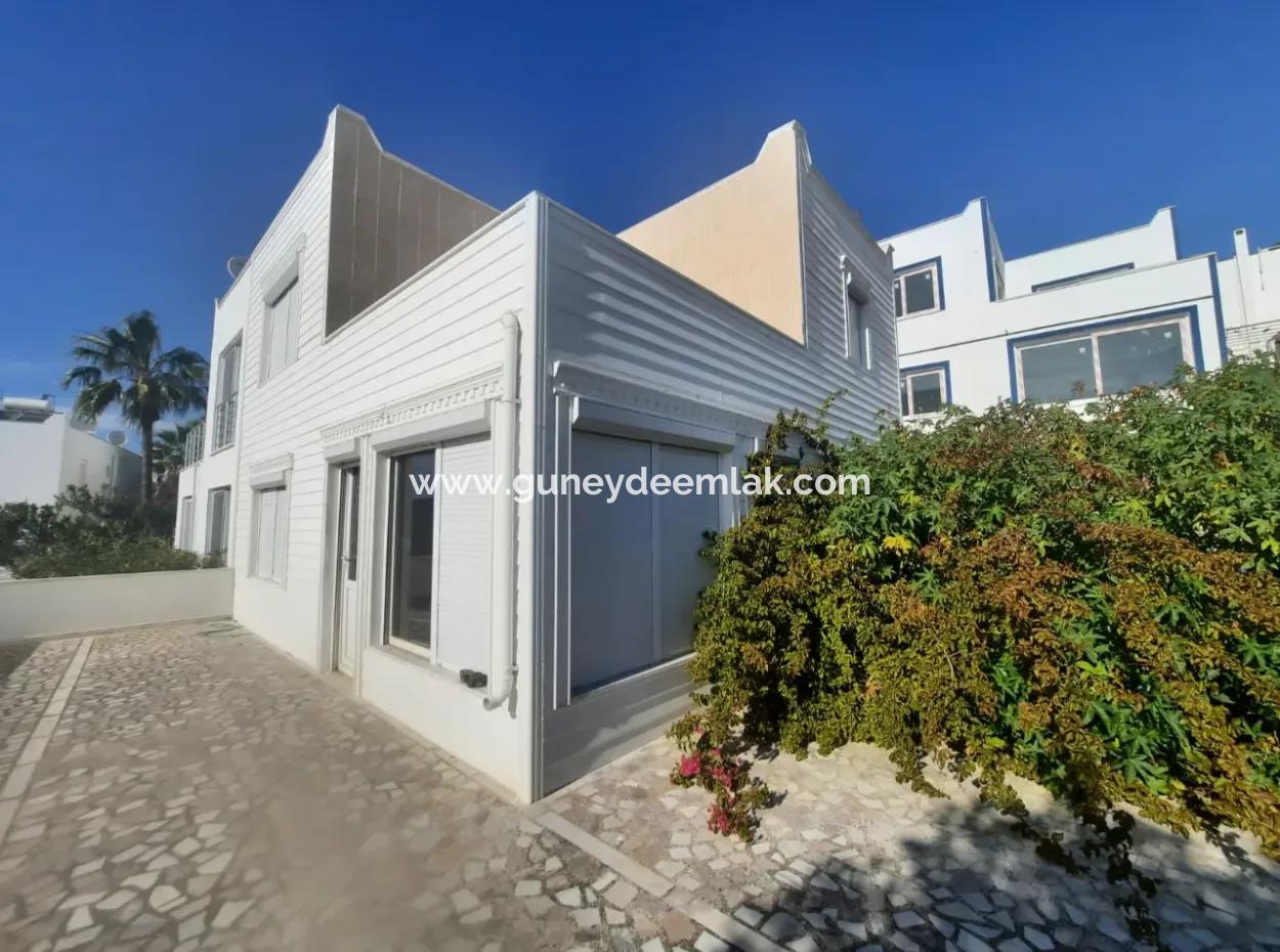 2 1 Duplex And 1 1 Apartment With Full Sea View In Mugla Dalamanda For Sale
