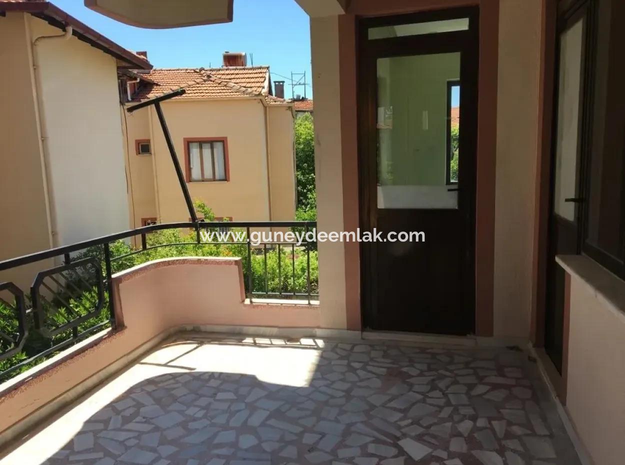 Oriya Apartment For Rent Also