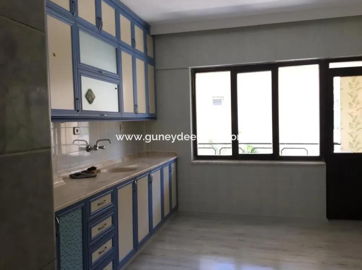 Oriya Apartment For Rent Also