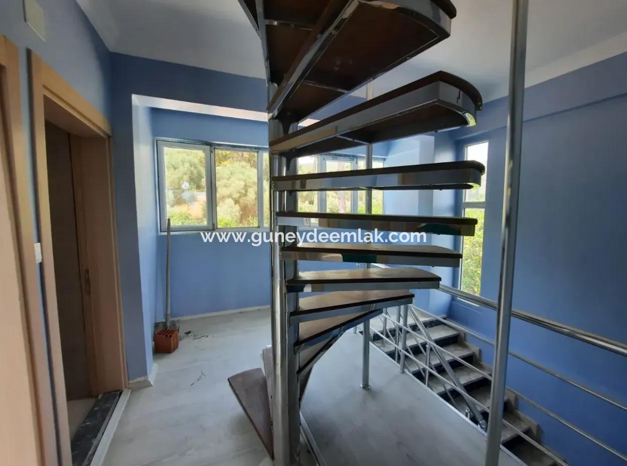 1 570 M2 Land In Köyceğiz Çandır, Muğla, Swimming Pool, Lake View Triplex For Sale