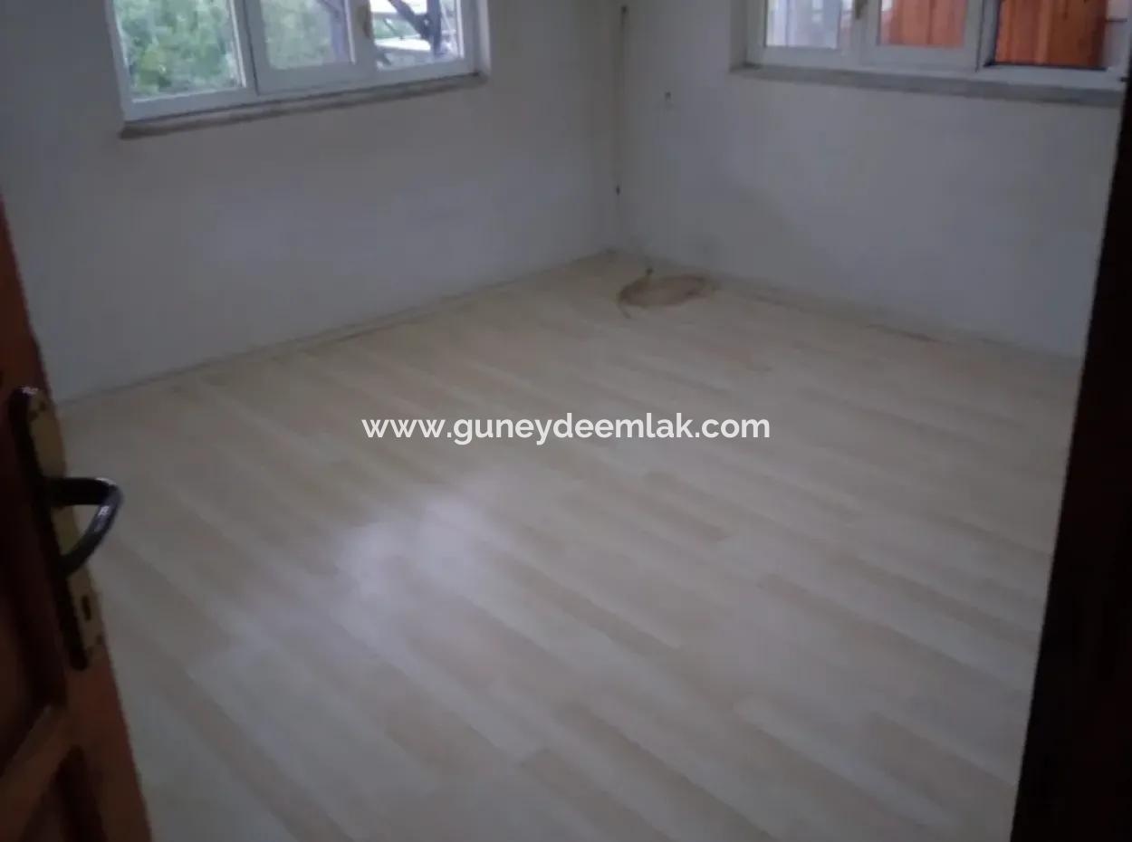 Ortaca Cumhuriyet Mah. 3-Storey House Complete For Sale In 357 M2 Plot