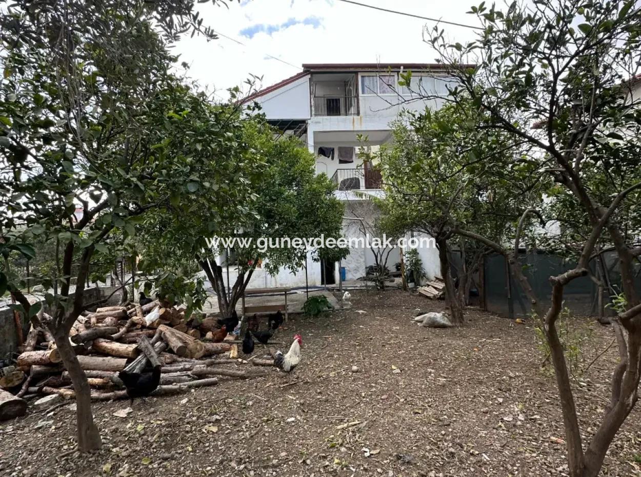 Ortaca Cumhuriyet Mah. 3-Storey House Complete For Sale In 357 M2 Plot
